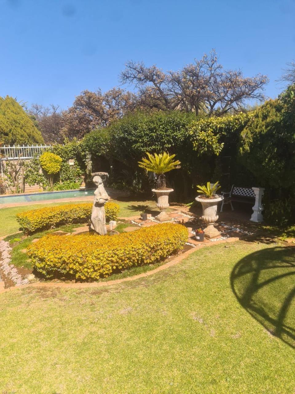 Jakkalsdraai Guest House Potchefstroom Dış mekan fotoğraf