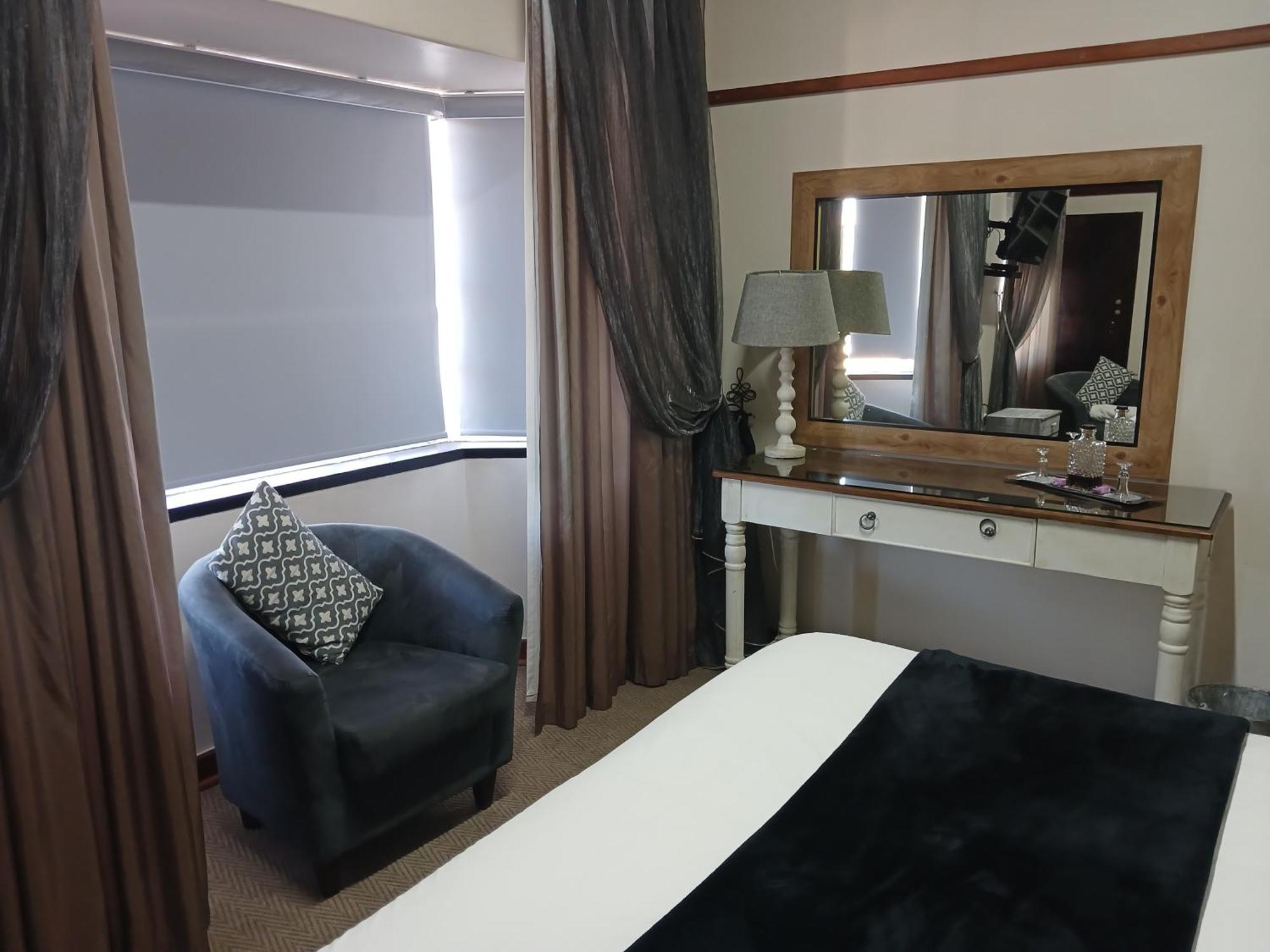 Jakkalsdraai Guest House Potchefstroom Dış mekan fotoğraf